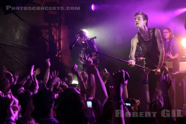 THE MAINE - 2011-03-11 - PARIS - Nouveau Casino - 